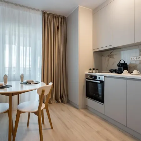 Spring Apartment 1100